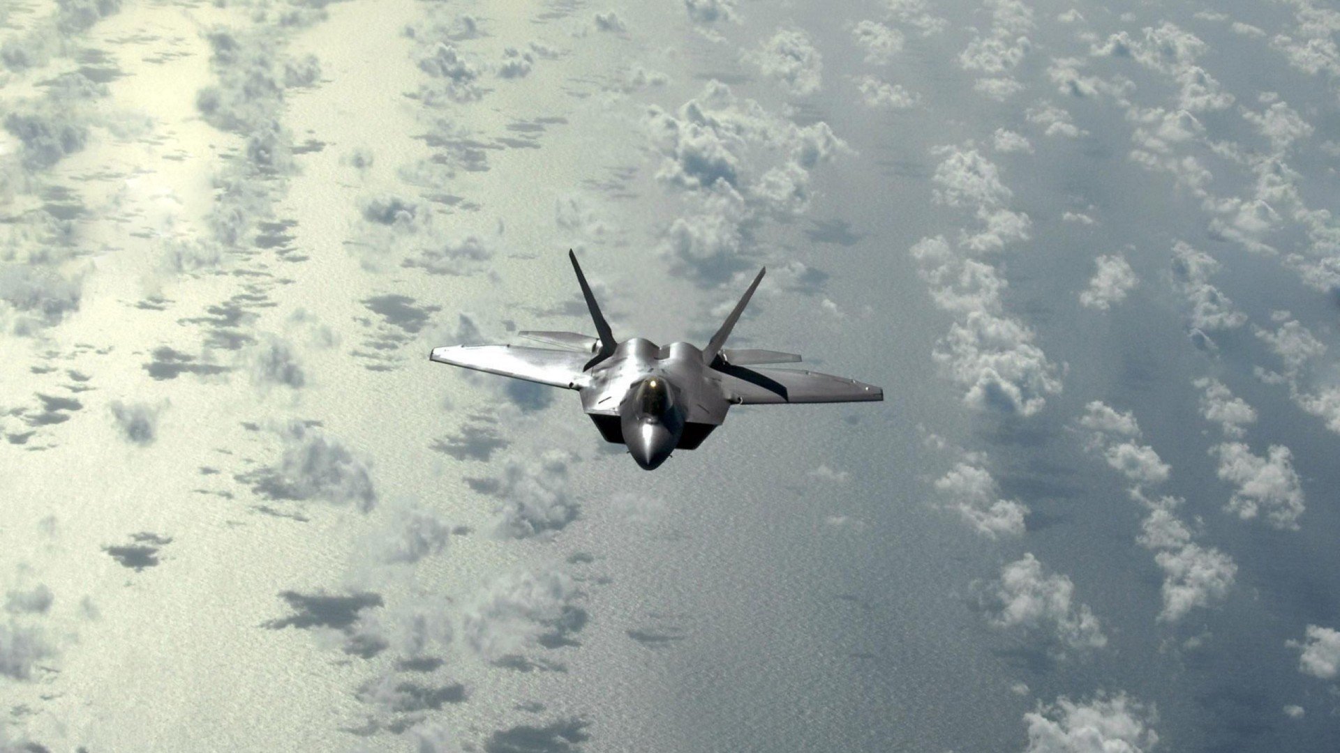 中国足球产业链“链条”延伸，产业融合速度提档升级，中国足球产业规模